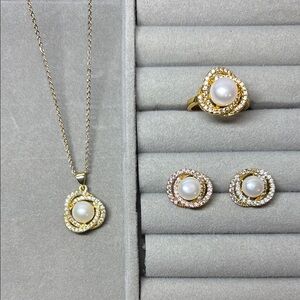 Fresh Water Pearls Jewelry Set - Necklace, Earrings, and Ring